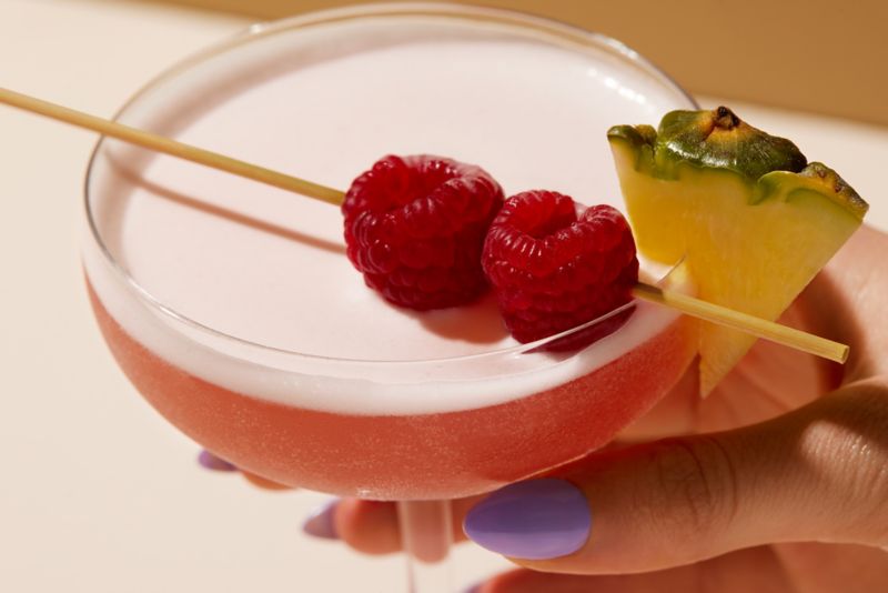 Side Eye Cocktail Recipe (Easy Tropical & Fruity Halloween Drink) Dan